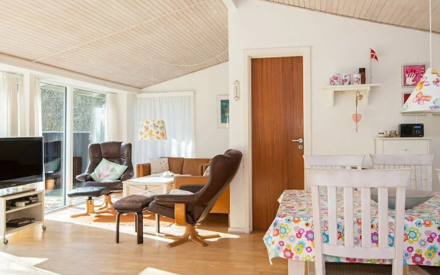 Beautiful Holiday Home in Glesborg Near Sea
