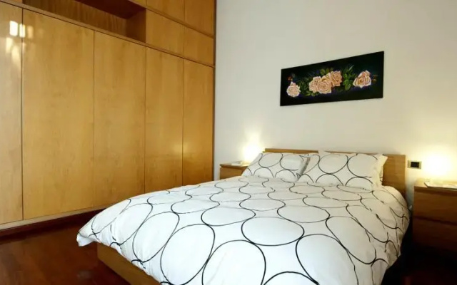 Corner House