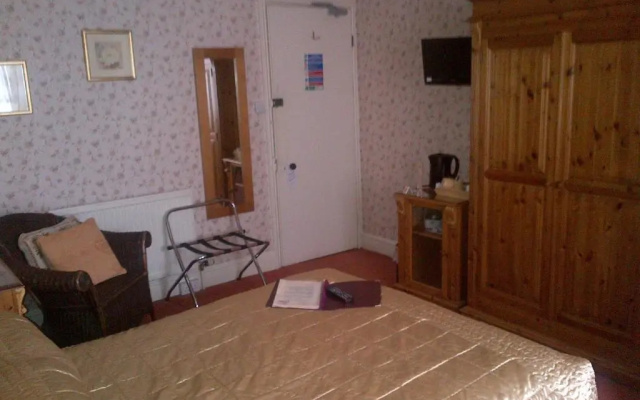 Tal Y Don Hotel
