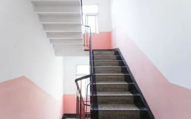 Cangzhou Innovation Hotel (Cangzhou West Railway Station Star School Branch)