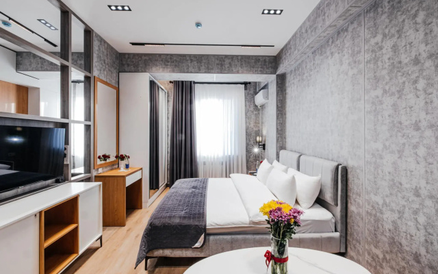 Art City Apartments & Hotel (Арт Сити)