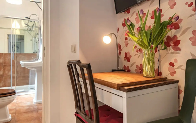 Labor Alliance Residence by LovelyStay