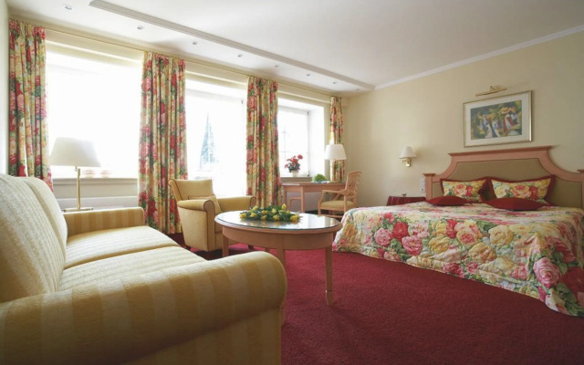 Romantik Berghotel Astenkrone