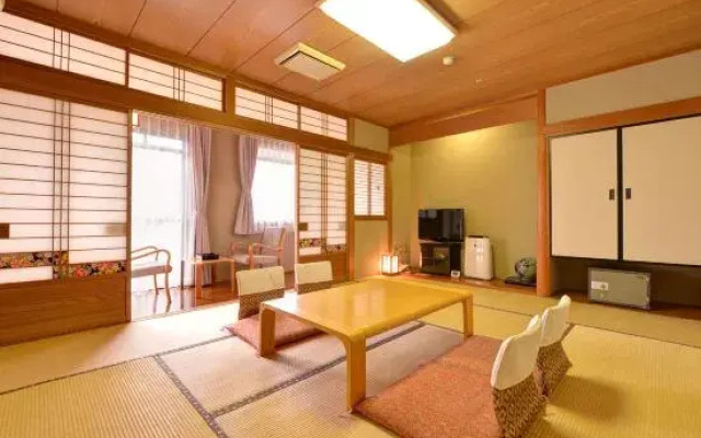 New Heartpia Onsen Hotel Nagashima