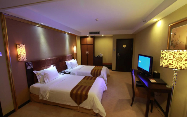 Fortune Hotel