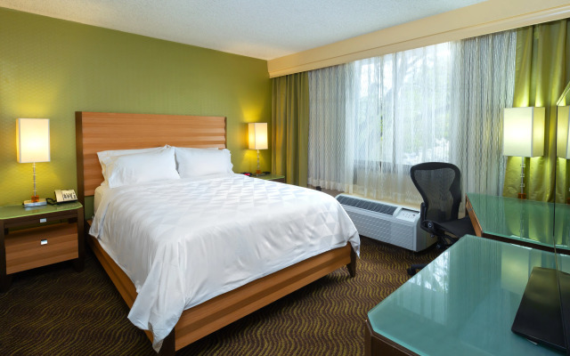 Holiday Inn San Jose - Silicon Valley by IHG