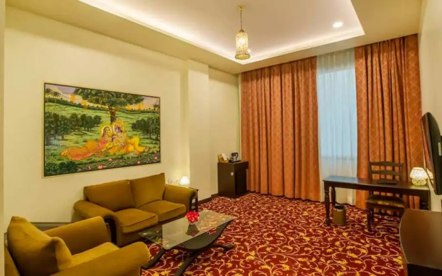 Hotel Kapish Smart-Pure Veg