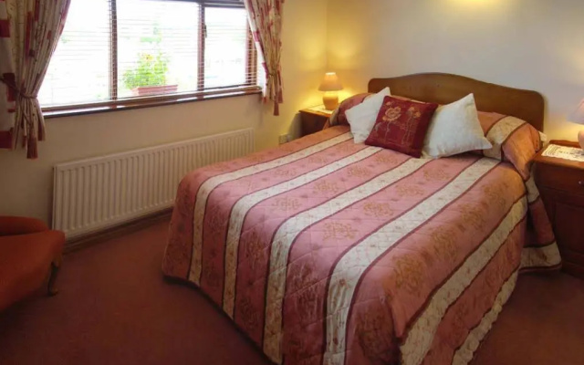 Hazelbrook Bed & Breakfast