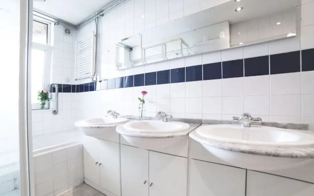 Zeeburg Flower Apartment