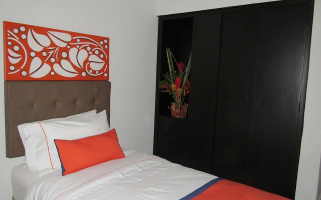 Hotel Yalconia