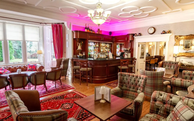 Pine Trees Hotel