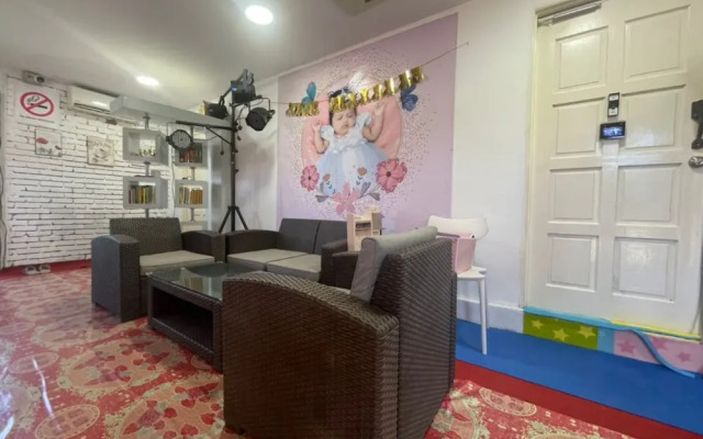 OYO Home 90370 D'tampi Homestay