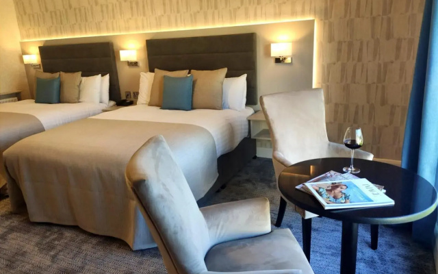 Mill Park Hotel