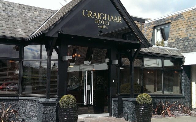 The Craighaar Hotel вид на фасад