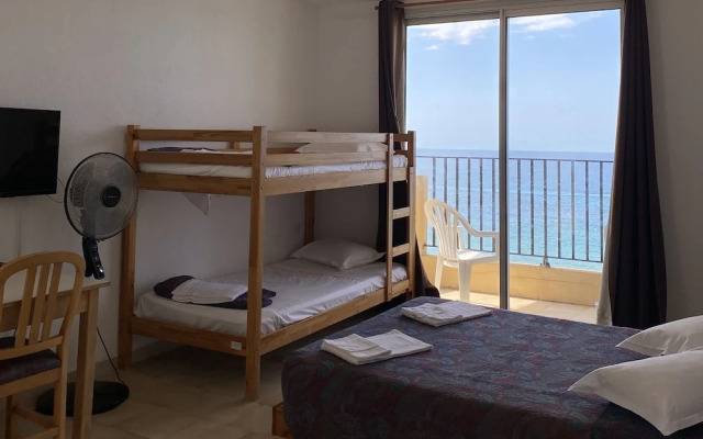 Hotel à Rena d'Oru