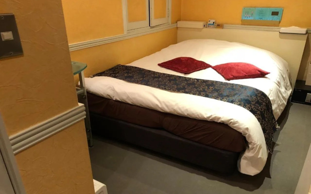 Hotel U