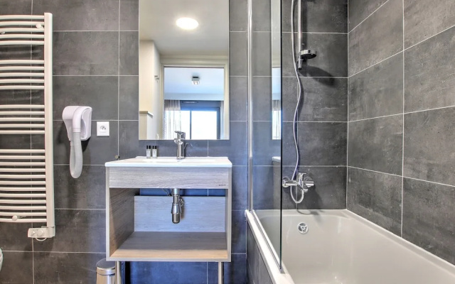 Nice Apartment on the Cote D'azur
