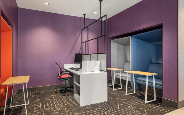 Home2 Suites By Hilton Burlington, Nj