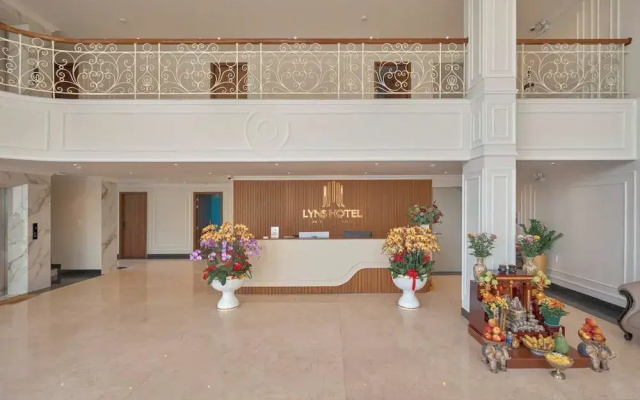 Lyns Hotel