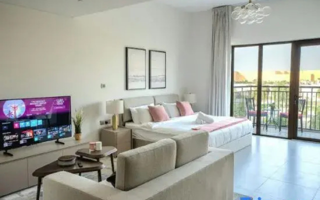 Yas Island Studio, Near F1, Waterpark/Ferrari View