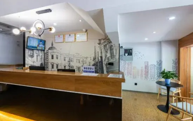 Zhaoying Hotel