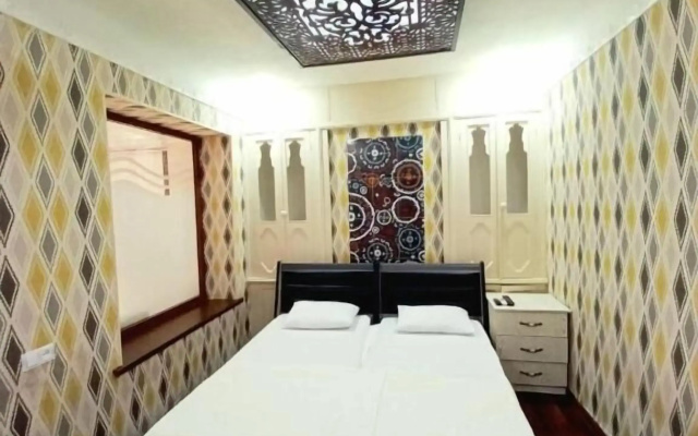 Colibri Traditional Hotel