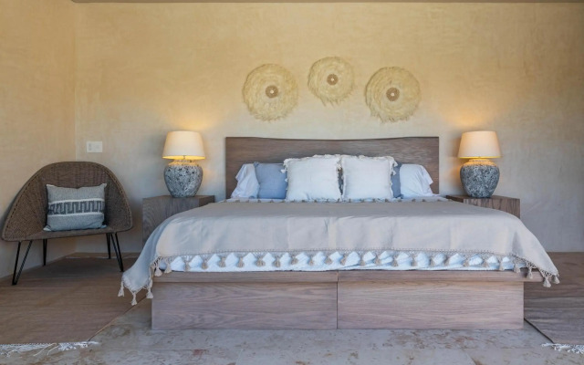 Lux PH privpool & jacuzzi 3BR great location