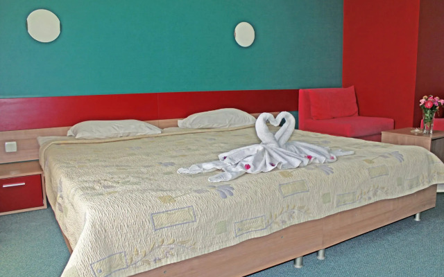Kiparisite Hotel
