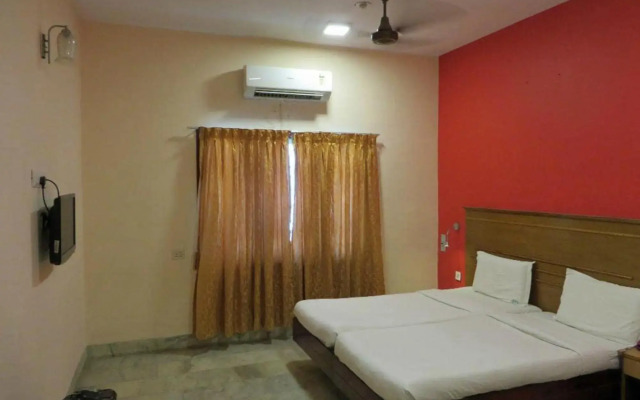 Hotel Saradharam
