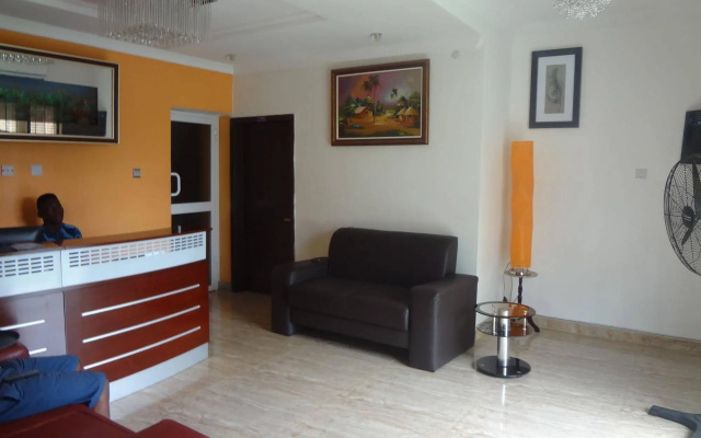 Kings Avenue Apartments