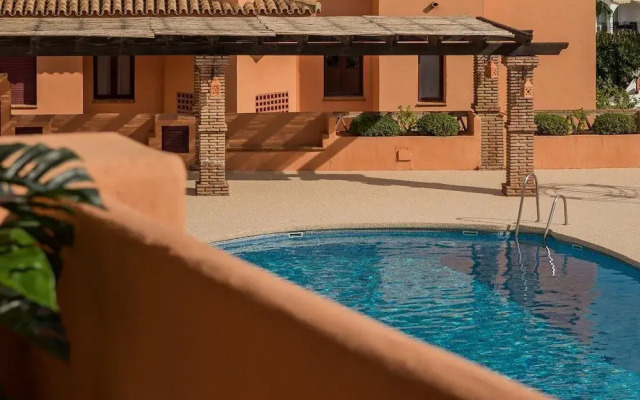 Royal Marbella Resort, Pool, Golf, Beach & Bars