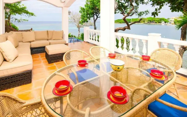 Coral Vista Villas