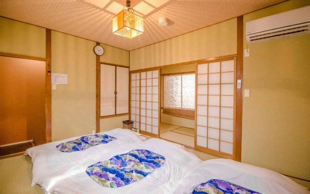 Kamogawa Nanajo