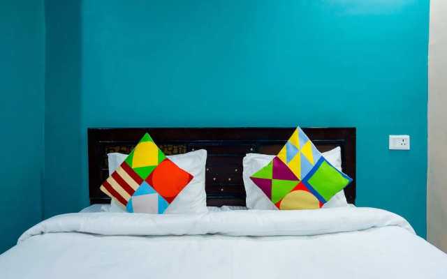 OYO 14055 Home Exotic 1BHK Barlowganj