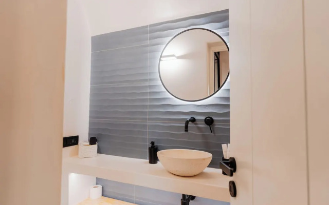 Oliving Mykonos Luxury Suites