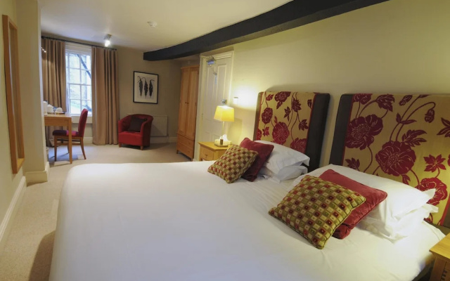 Swan Hotel