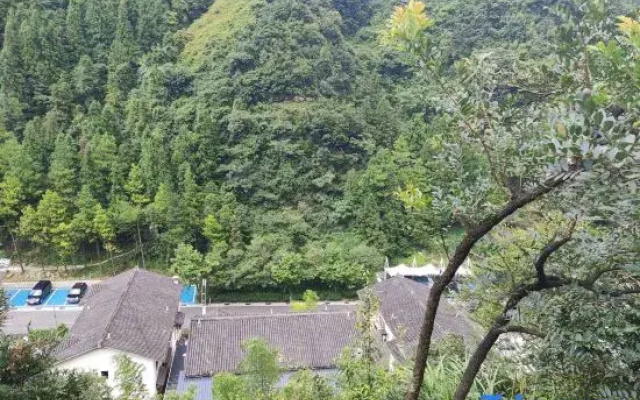 Sierxing Yangxin Inn