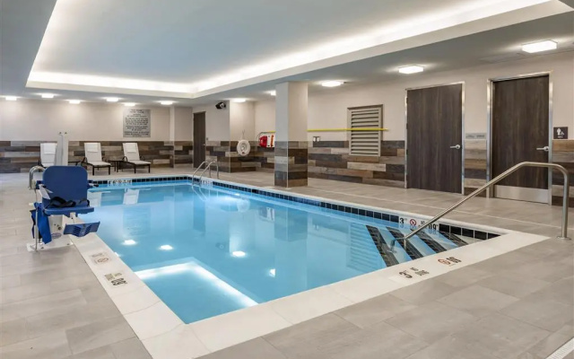 Hotel Louisville