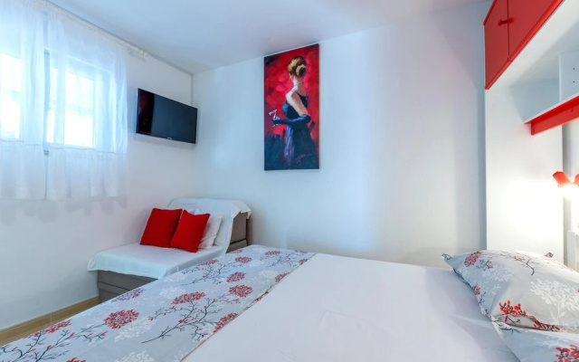 Stunning Apartment in Pisak With Wifi and 1 Bedrooms