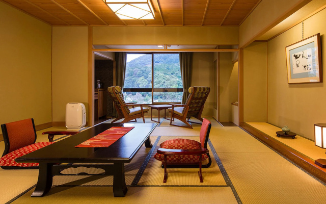 Yumoto Konpira Onsen Hananoyu Koubaitei
