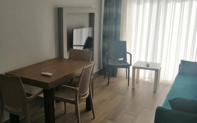 Flat with Shared Pool near Attractions in Manavgat