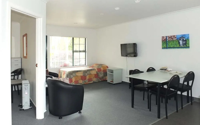 Kerry Lane Motel
