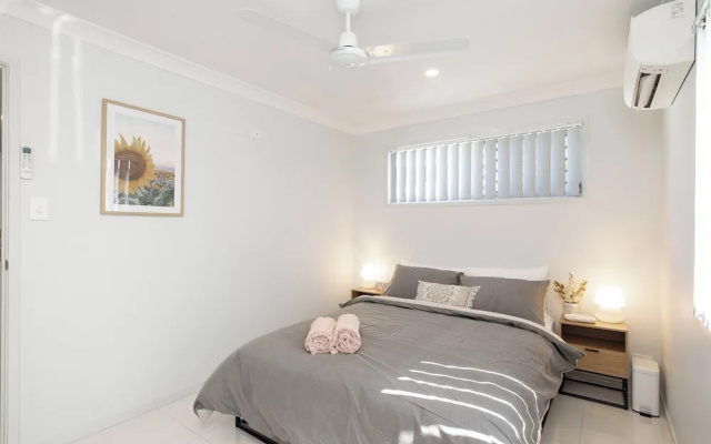 Smart Suites Self Check-in Apartments - 35A Freney