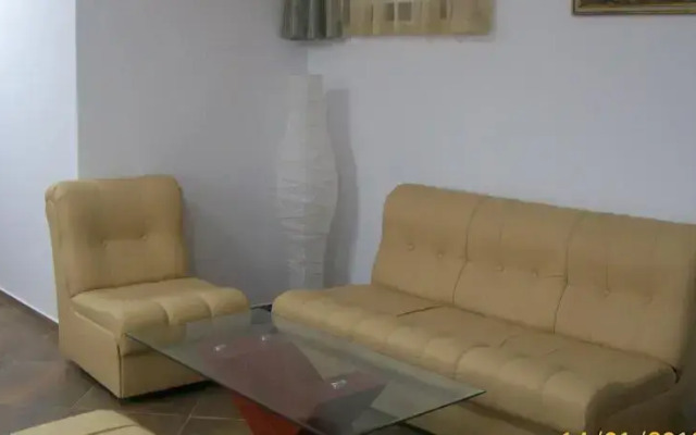 Hera Guest House