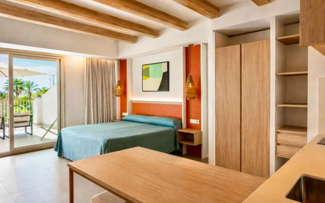 The White Apartments by Ibiza Feeling - Adults Only