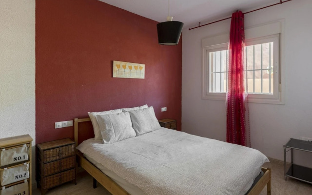 Lovely Holiday Home in Almeria near Sea Beach