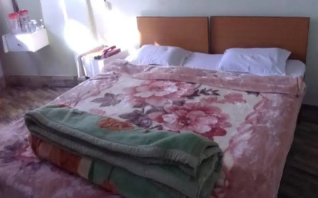Hotel Shambala