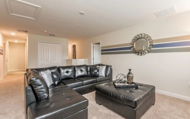 6-Bedroom Villa in Davenport 1550MVD