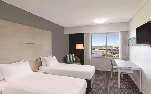 Vibe Hotel Darwin Waterfront