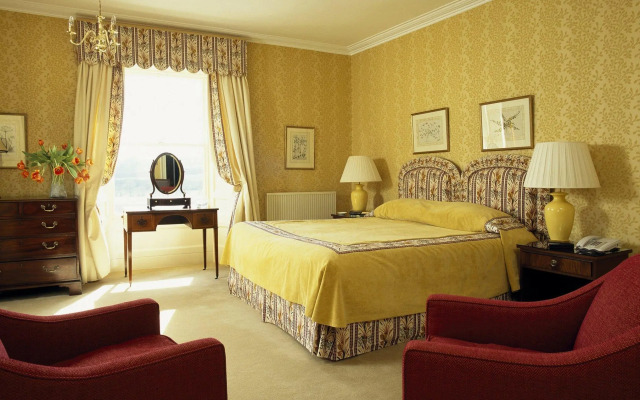 Kinloch House